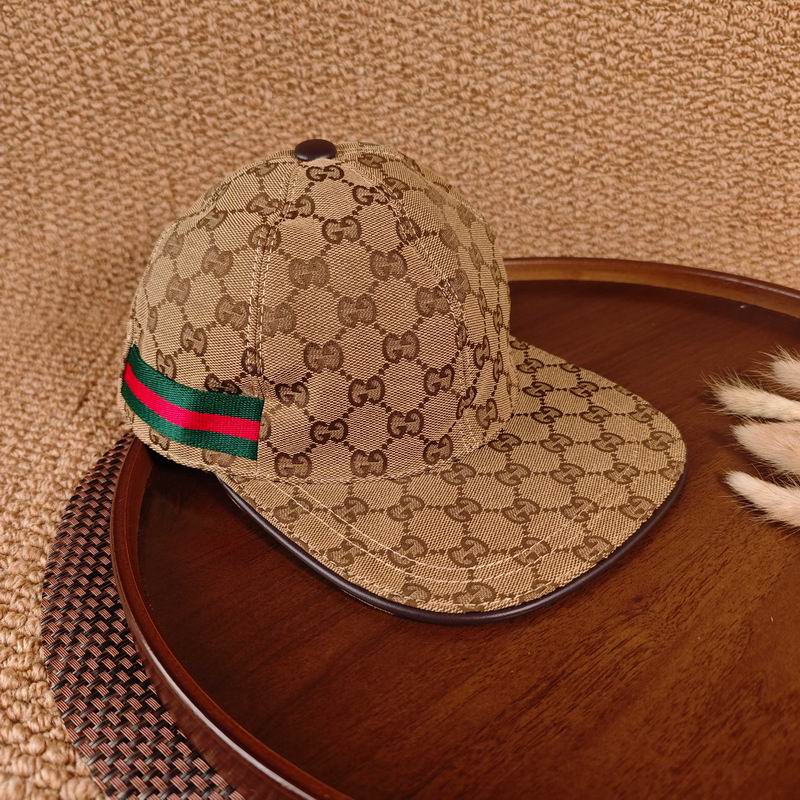 Gucci cap dx165